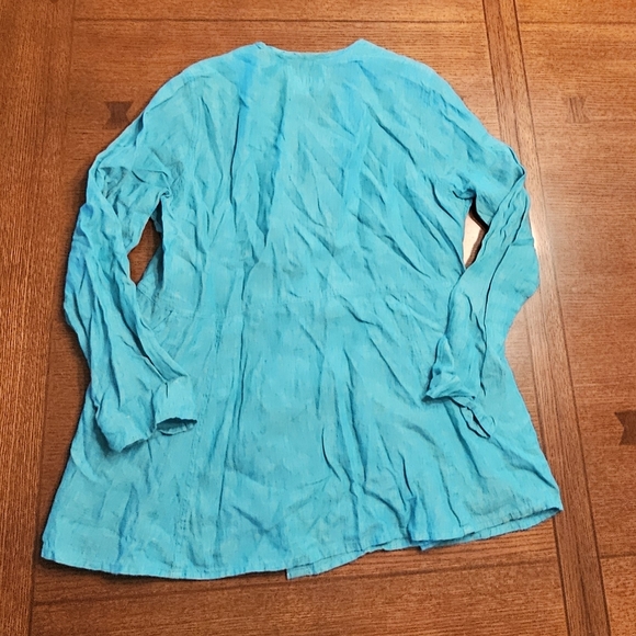 Flax Button Front 100% Linen Top Small - Picture 2 of 10